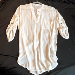 Women ivory blouse by Lush, size medium